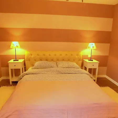 Lovely With Pool, Wellness And Fenced Garden Rakalj